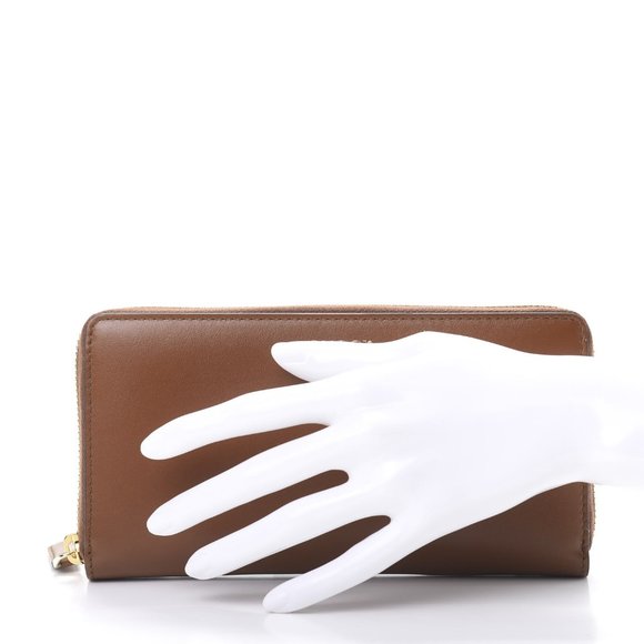 Gucci Zip Around Leather Wallet with Metallic Logo new in box - Picture 10 of 10